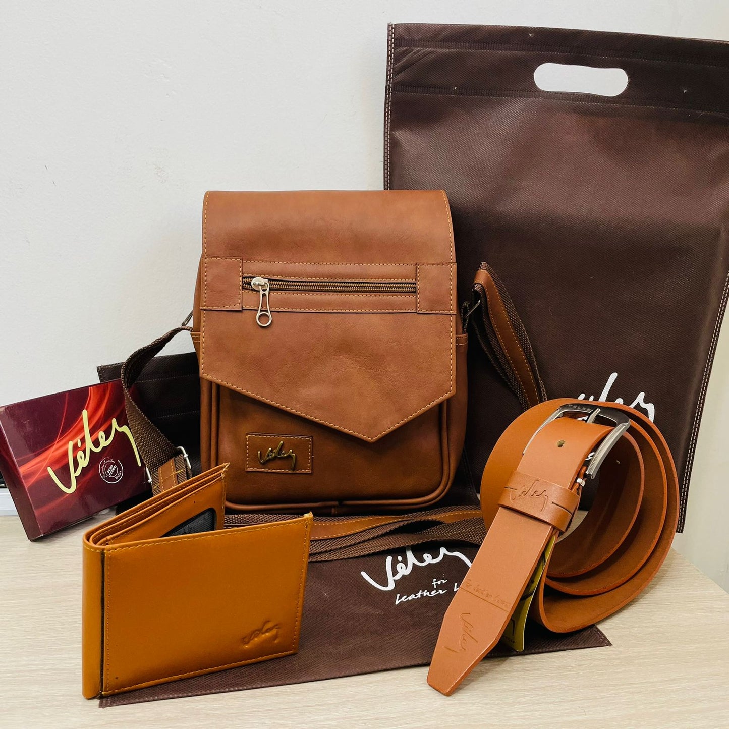 TRIO CABALLERO REF LARRY VELEZ