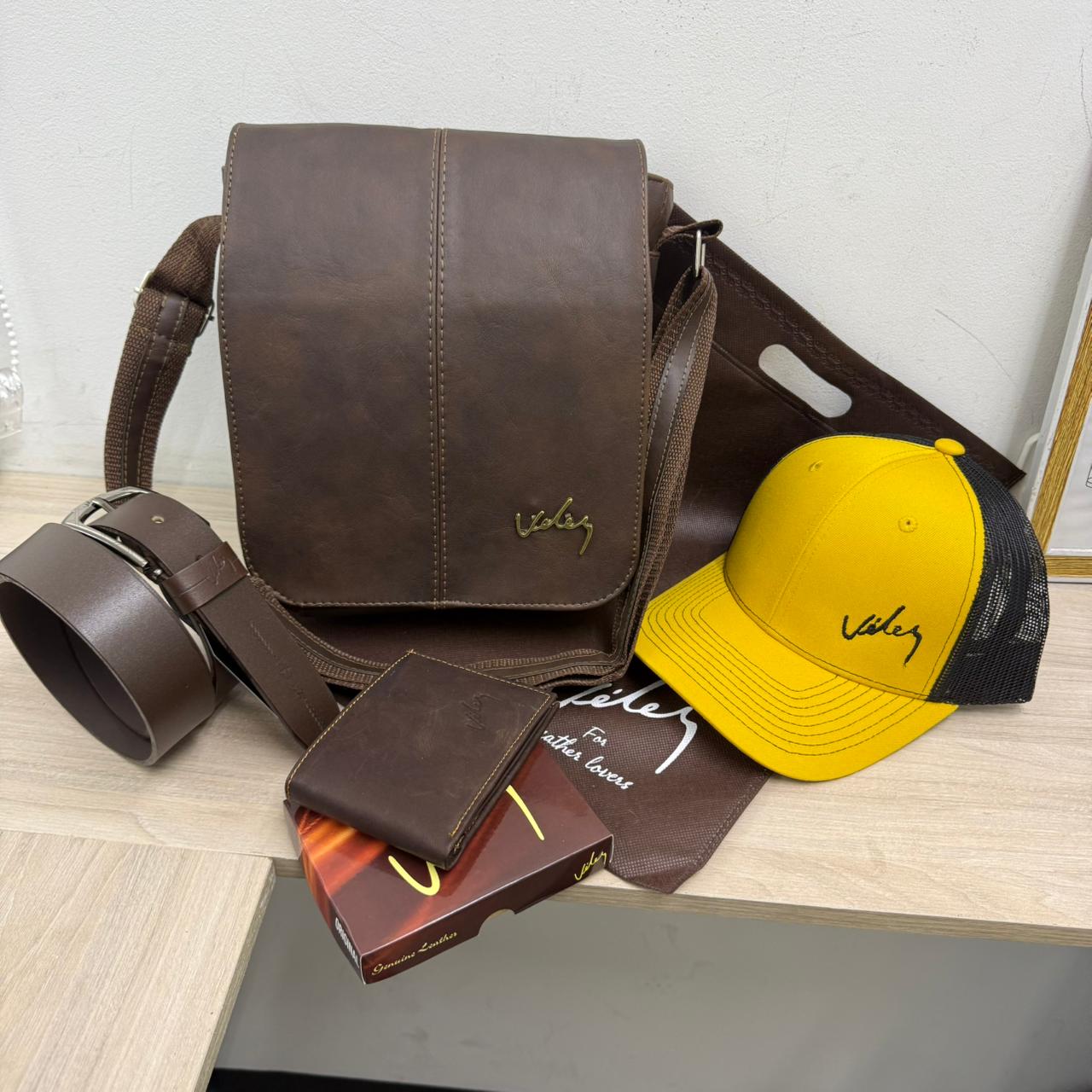 TRIO VELEZ LARRY INCLUYE GORRA